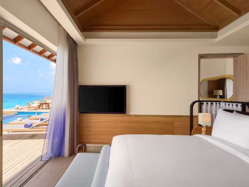 Two Bedroom Overwater Pool Residence photo 14